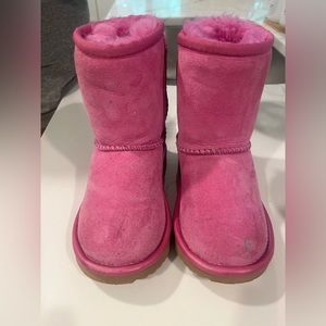 Pink Uggs
